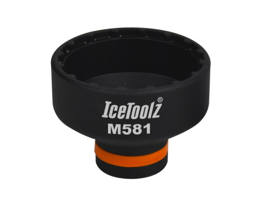 autre photo de IMG/icetoolz/icetoolz_demonte_plateau_M581_shimano_steps.jpg