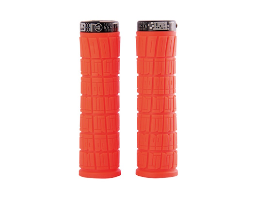 autre photo de IMG/sb3/sb3_flowy_am_grip_rouge.jpg