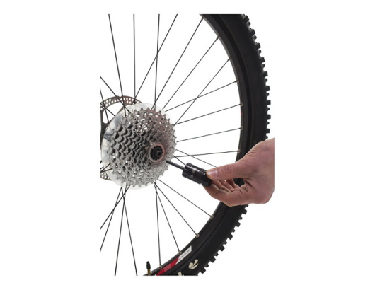 autre photo de IMG/var/var_outil_demonte_cassette_avec_pilot.jpg